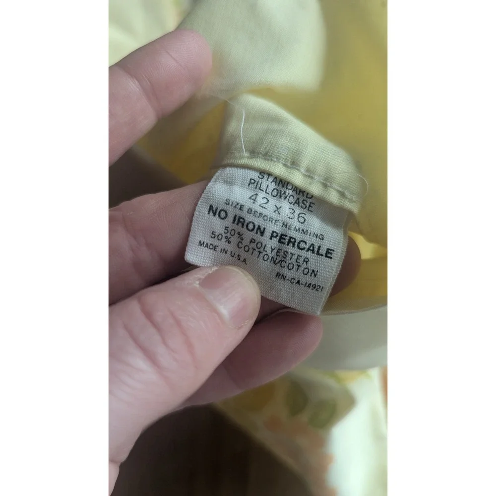 Vintage Floral Medallion Pillowcase Standard Yellow Pink‎ Rose Percale USA Made